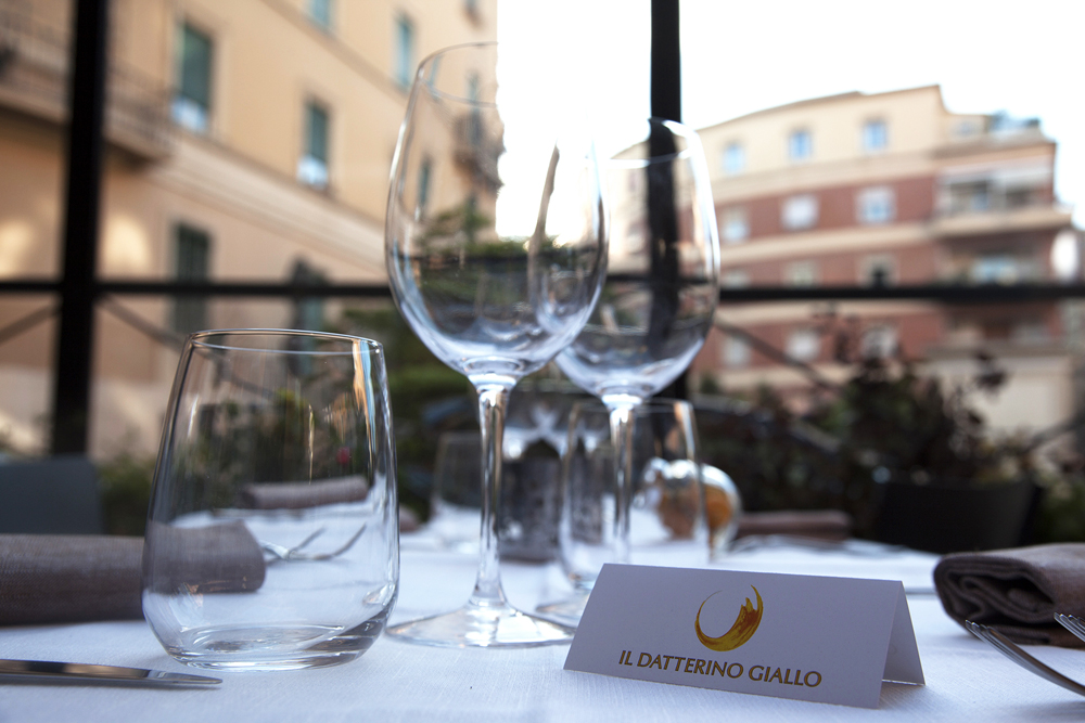 ildatterinogiallo-location03